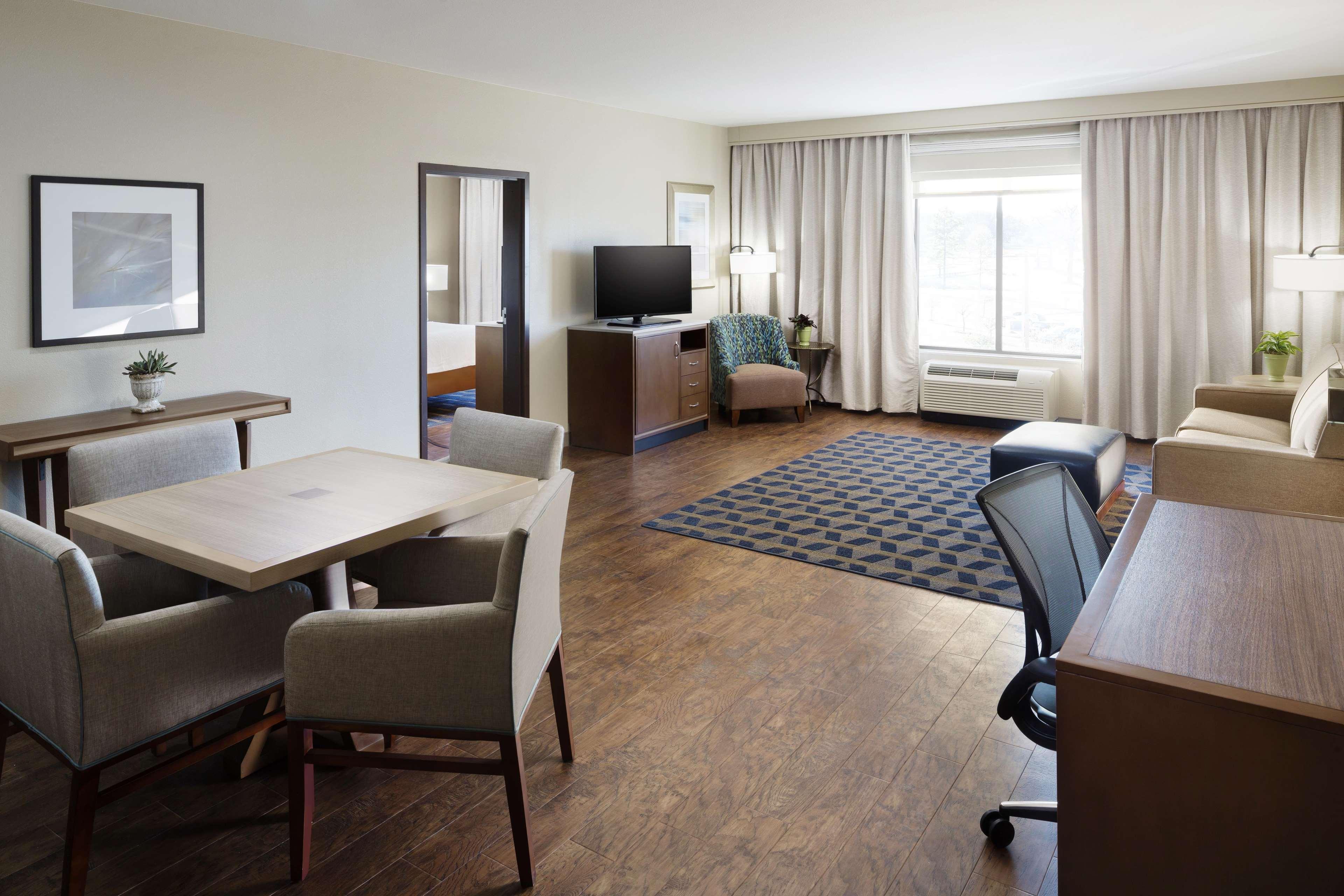 Longview Hilton Garden Inn Exteriör bild